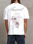 T-SHIRT CON STAMPA SUL DIETRO