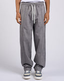 PANTALONE EFFETTO DENIM CON LOGO METALLICO