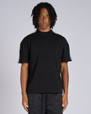 T-SHIRT CON BANDE SMACCHINATE